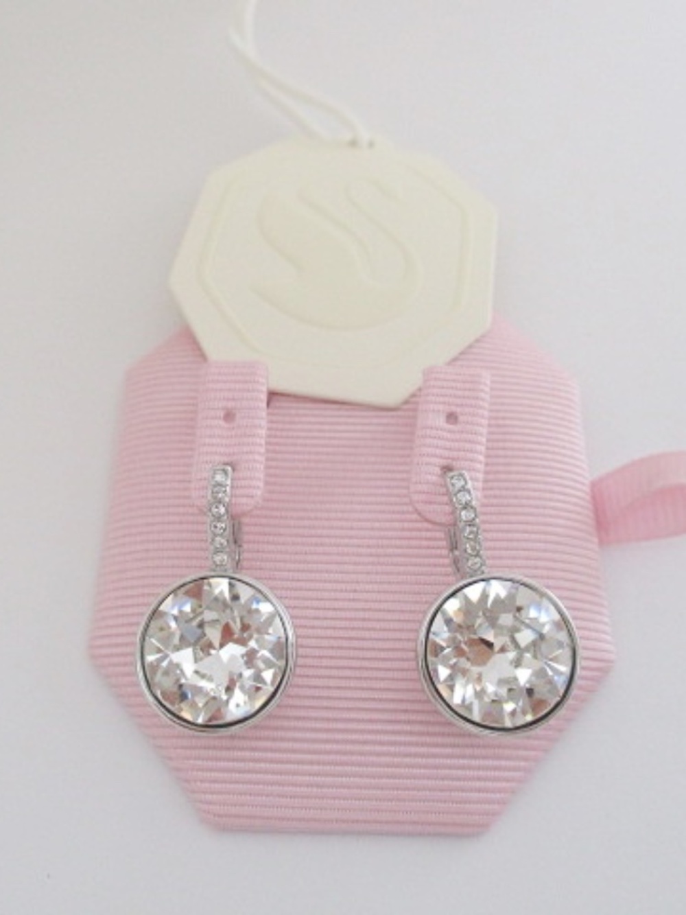 SWAROVSKI - Millenia drop earrings Round cut